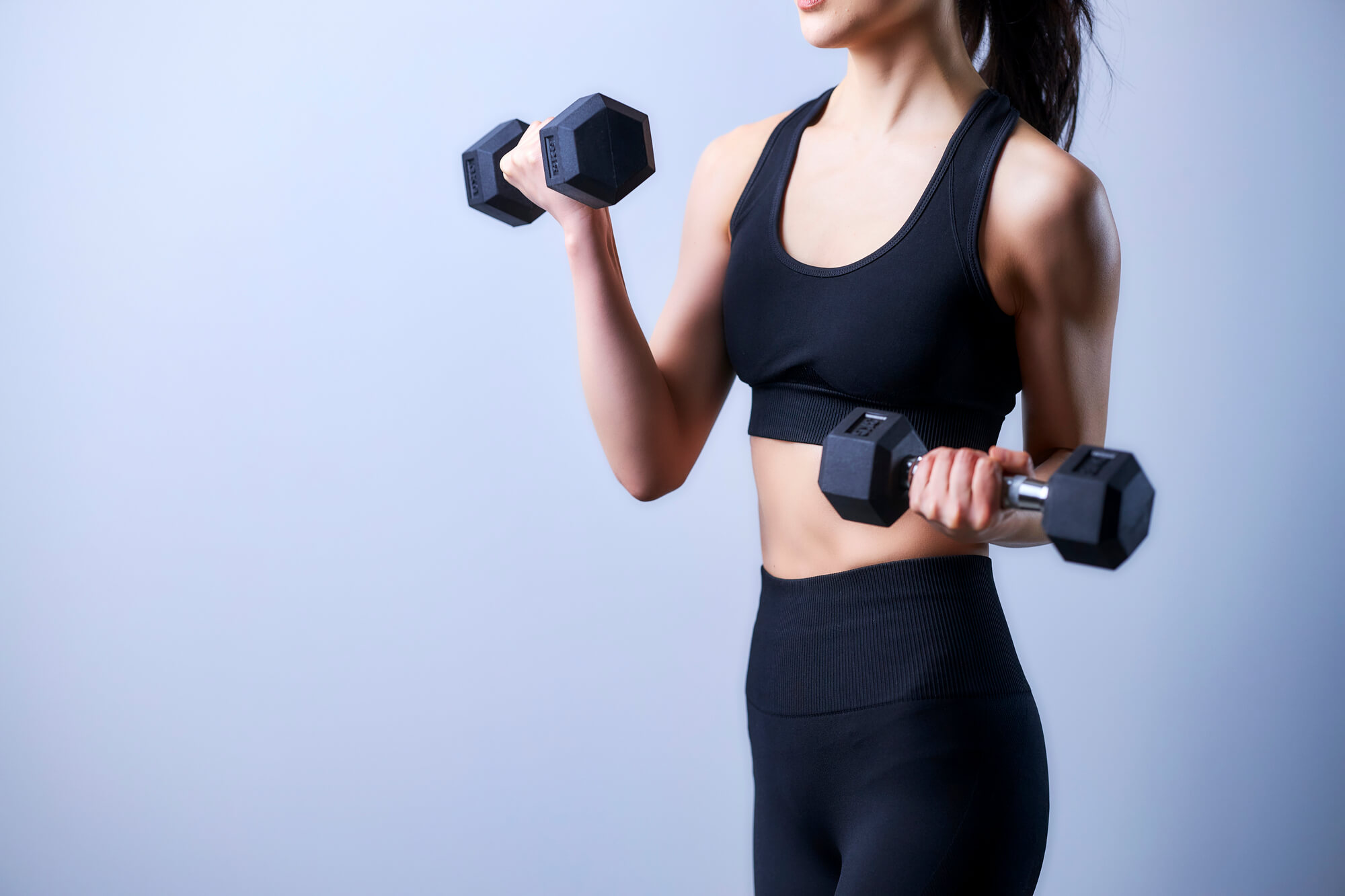 BCAAの効果とは？トレーニング前後の最適な摂取法とおすすめ商品のサムネイル